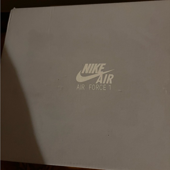 Nike Air Force 1 LV8 (GS) Habanero Red/Black Box Label - Picture 3 of 6